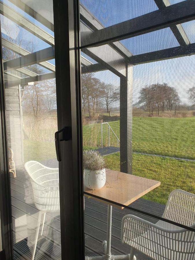 De Buorkerij Bed and Breakfast Tytsjerk Exteriör bild